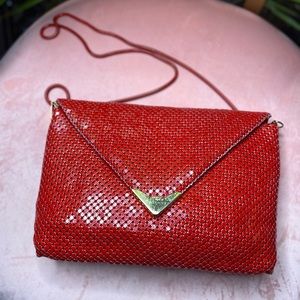 Chainlink vintage red leather handbag, imperfect